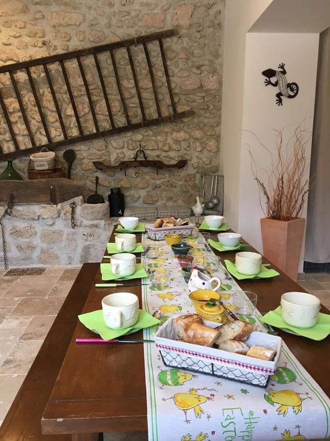 Le Mas Du Pigeonnier Réauville Εξωτερικό φωτογραφία